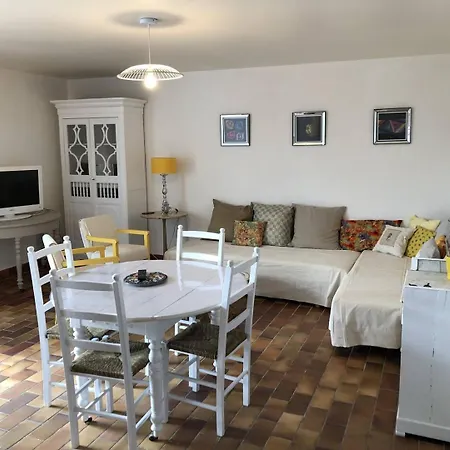 T3, Avec Terrasse, Place De Parking Privee Apartment